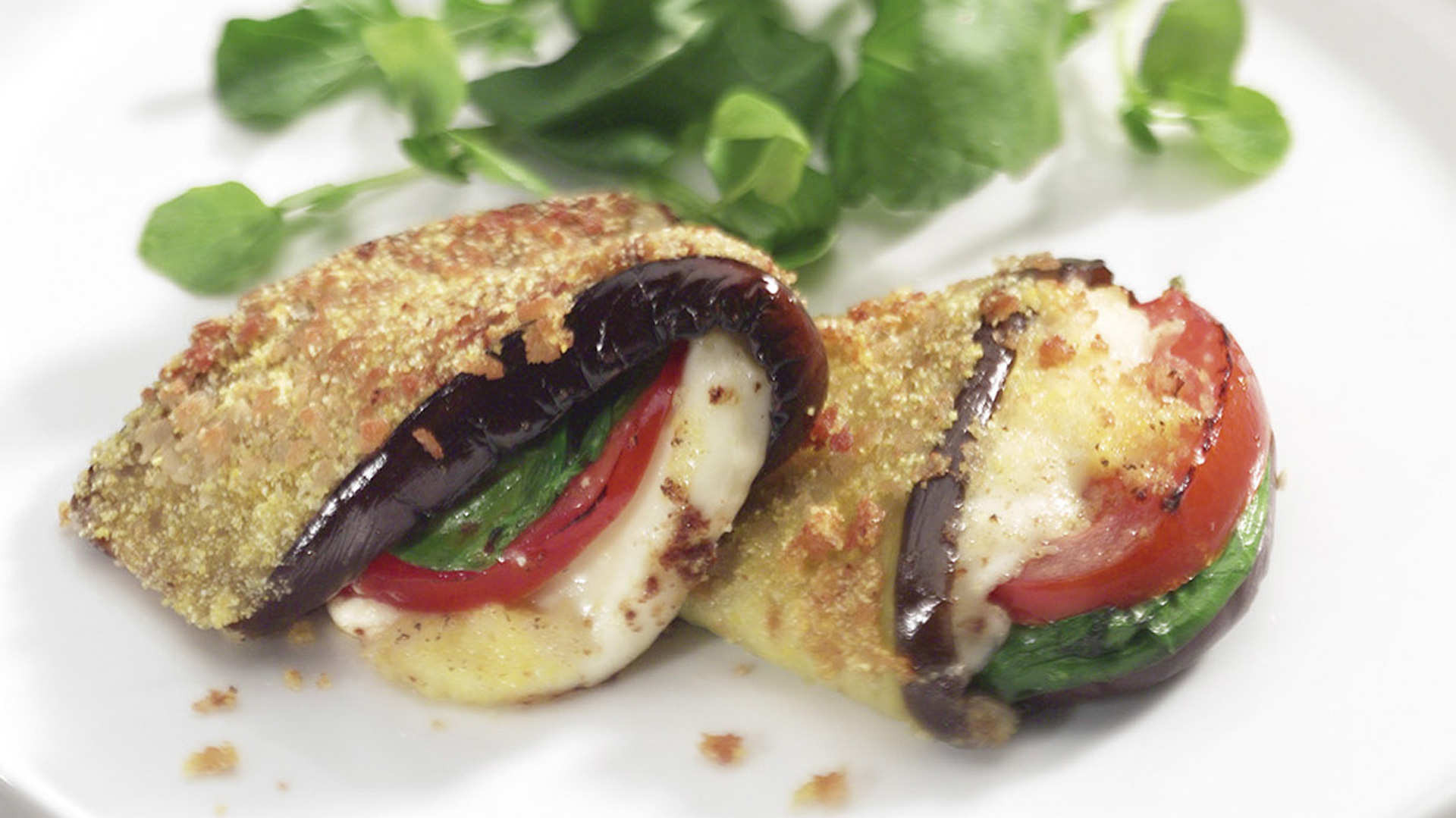 Involtini croccanti di melanzane e mozzarella